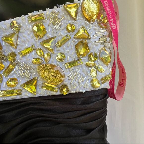 Flirt by Maggie Sottero NWT formal dress 🔥 white and gold beaded bodice 🔥 SZ 6 - Picture 6 of 12